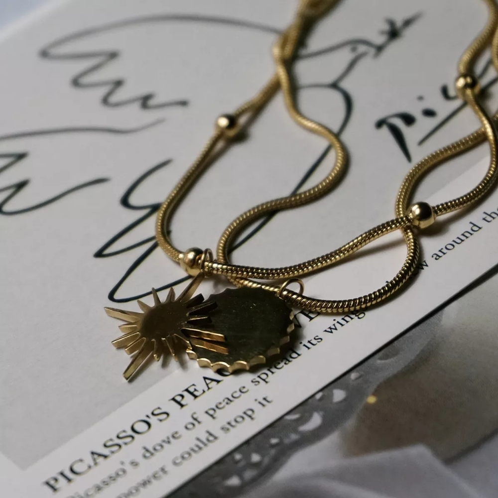 💎✨ 316L Sun and Star Necklace